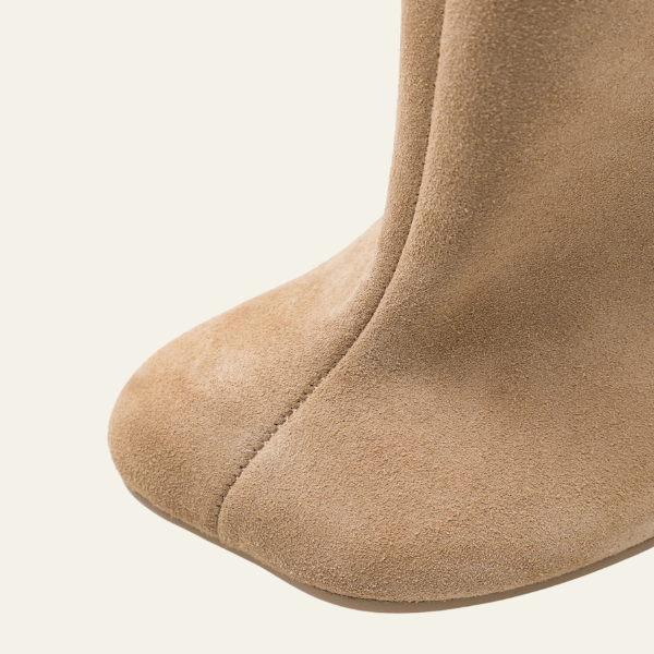 Kim's | Vienna Women’s Knee-High Suede Boots
