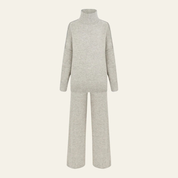 Kim's | Verona Women’s Wool Knit Set