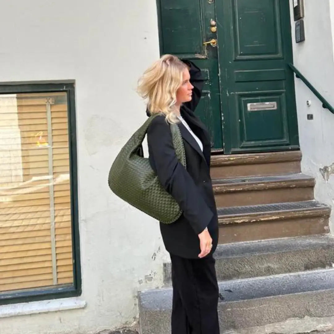 Kim's | Bordeaux Woven Hobo Bag | Medium Woven Carryall