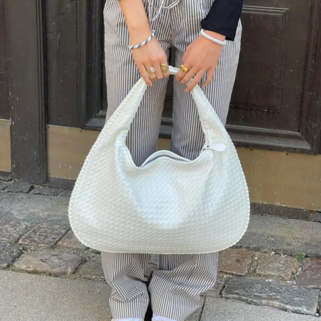 Kim's | Bordeaux Woven Hobo Bag | Medium Woven Carryall