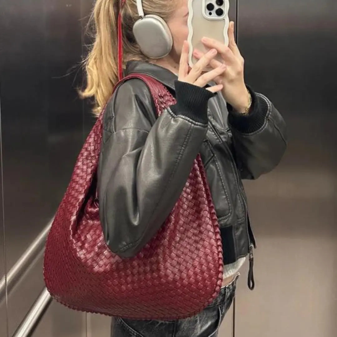 Kim's | Bordeaux Woven Hobo Bag | Medium Woven Carryall