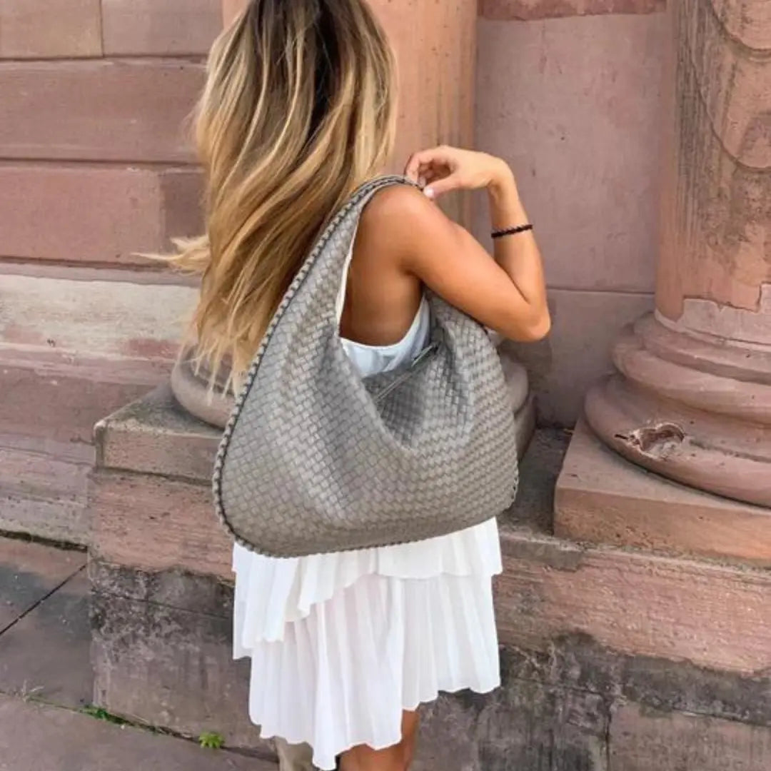 Kim's | Bordeaux Woven Hobo Bag | Medium Woven Carryall