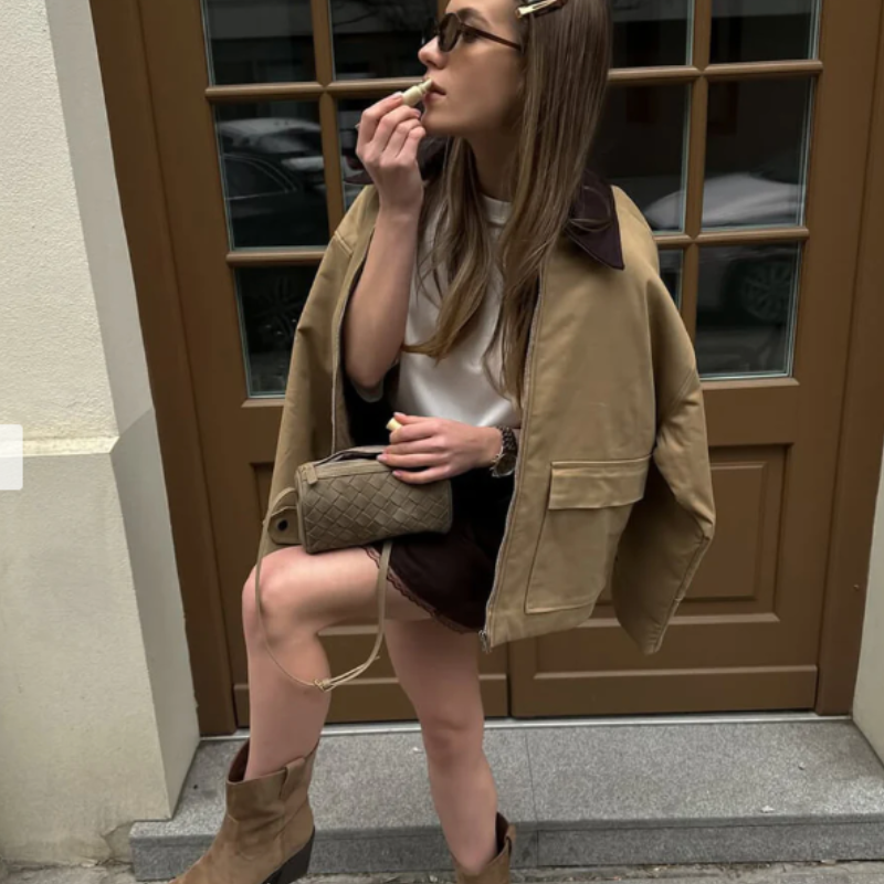 Kim's | Siena Woven Shoulder Bag | Medium Structured Carryall