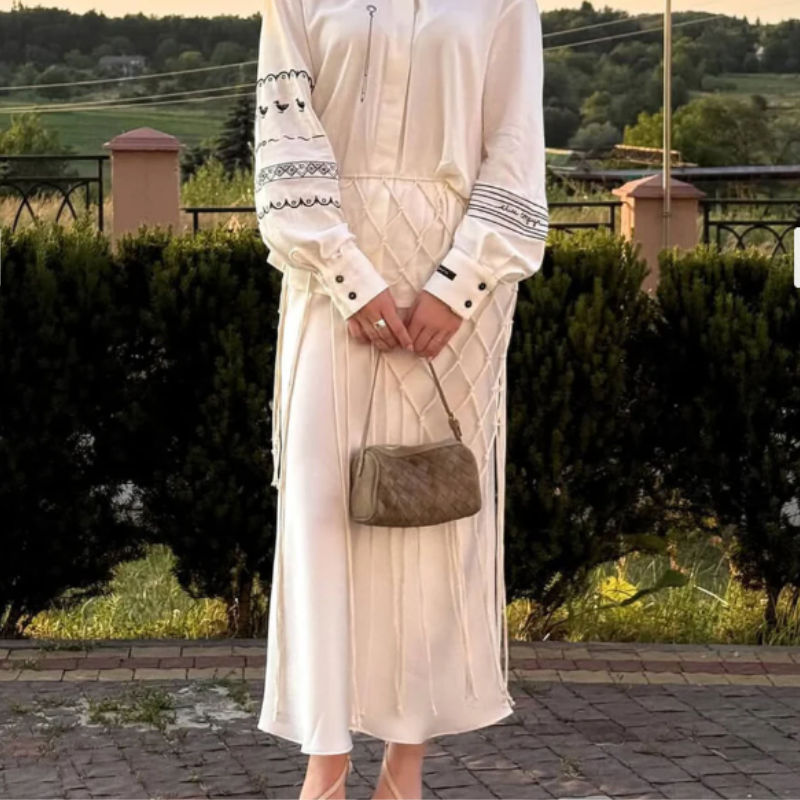 Kim's | Siena Woven Shoulder Bag | Medium Structured Carryall