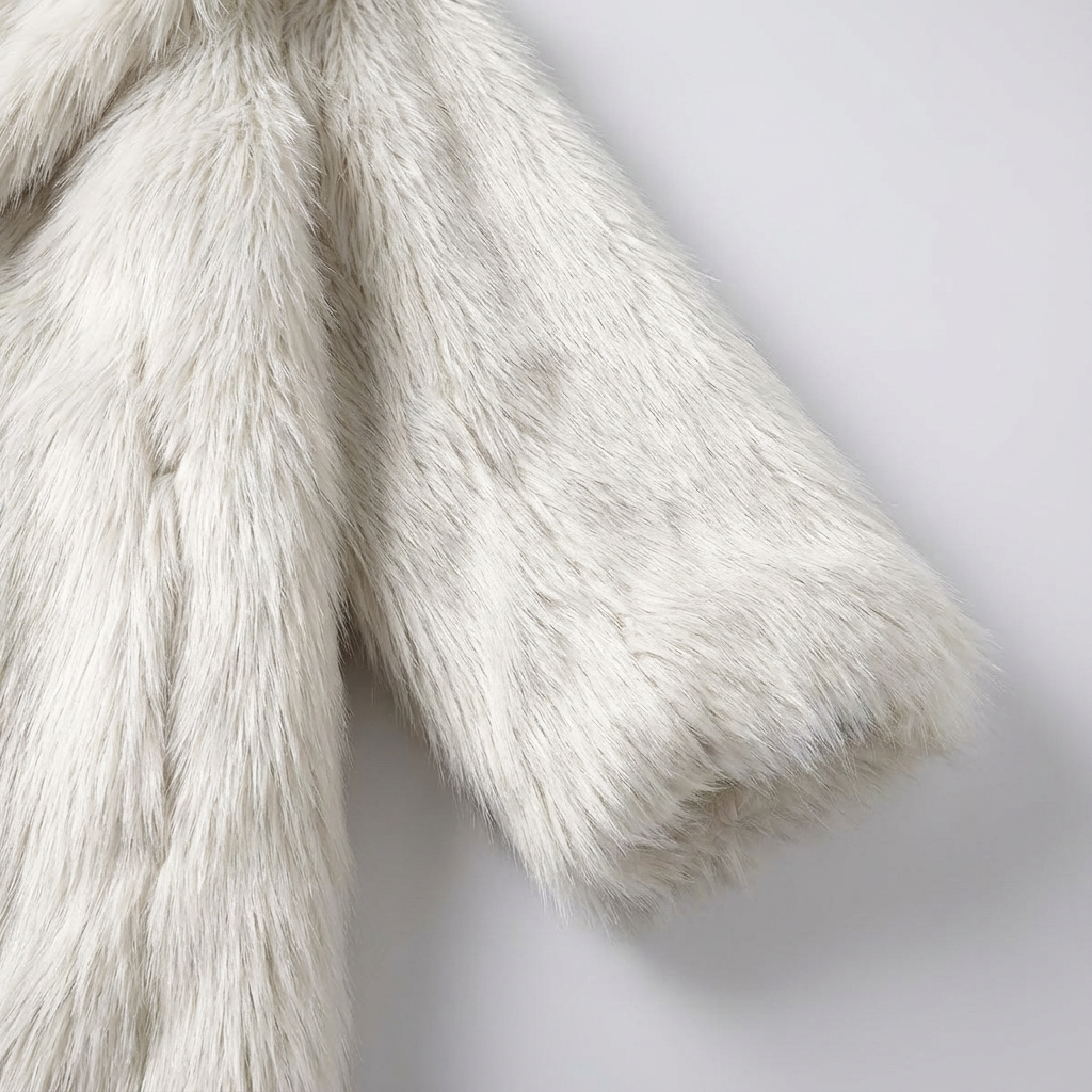 Kim's | Aurelia Faux Fur Coat