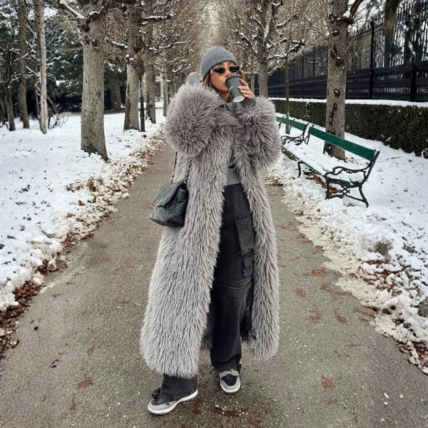 Kim's | Oslo Faux Fur Maxi Coat